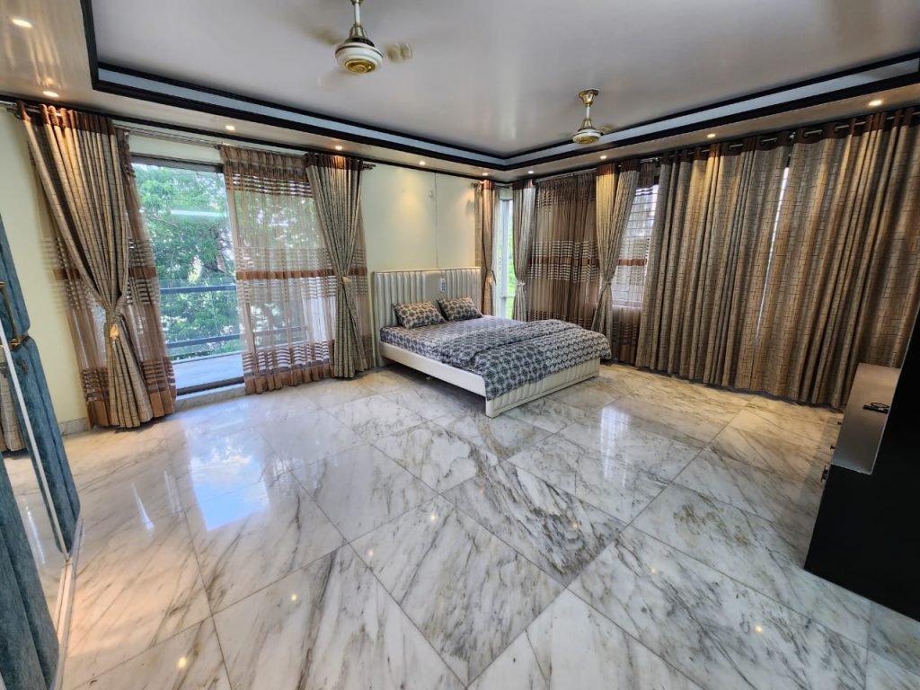 WhatsApp Image 2025-12-10 at 10.13.42_95e2d825