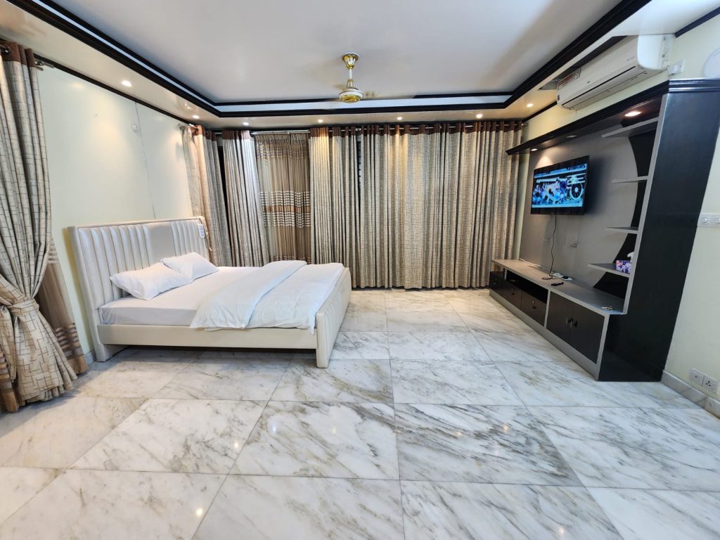 WhatsApp Image 2025-12-10 at 10.13.45_64d48c6c