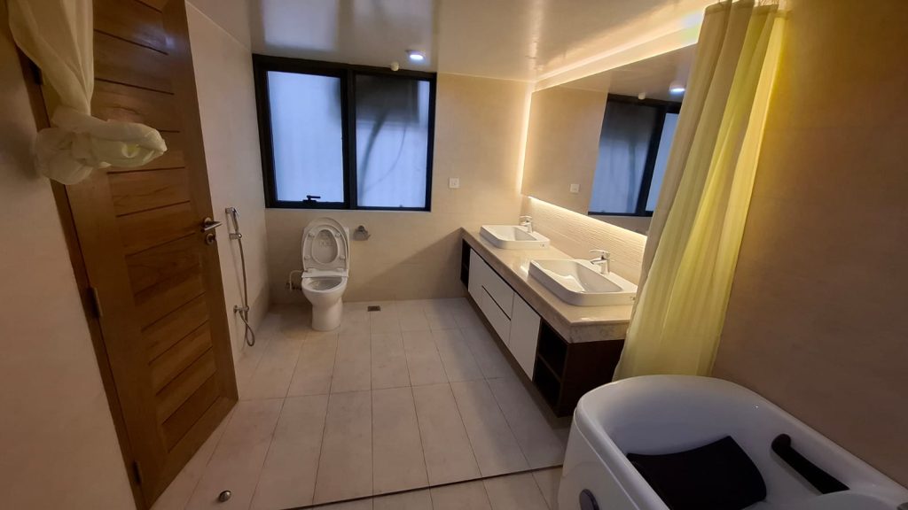 WhatsApp Image 2025-12-10 at 11.54.29_b84dde65