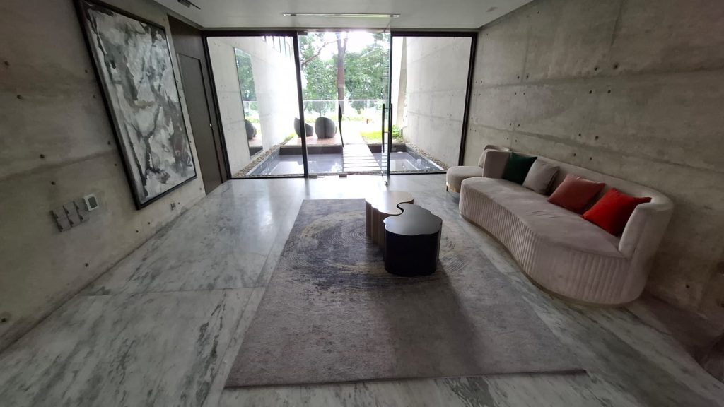 WhatsApp Image 2025-12-10 at 11.54.37_b4d1cdee